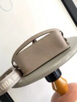 Louis Vuitton M46583 Diane - Image 6