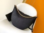 Louis Vuitton Loop Hobo M46725 - Image 2