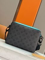 Louis Vuitton M11648 Trio Messenger - Image 4