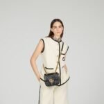 GUCCI MARMONT MINI SHOULDER BAG - Image 2