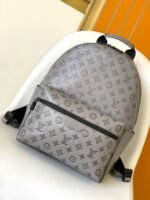 Louis Vuitton M46557 Discovery Backpack - Image 2