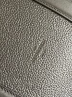 Louis Vuitton M59158 LOCK IT TOTE - Image 8