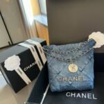 CHANEL 22 mini handbag - Image 3