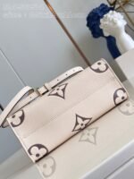 Louis Vuitton White Empreinte Onthego PM M45654 - Image 5