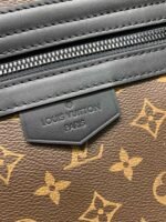 Louis Vuitton M46972 LV Trail Messenger - Image 7