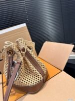 Louis Vuitton M24722 Noé BB - Image 4