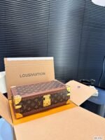 Louis Vuitton M10260 Coffret 8 Montres - Image 2