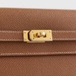 Hermès Kelly To Go Epsom Gold Gold Hardware - Image 6
