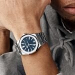 Audemars Piguet Royal Oak Selfwinding 15510ST.OO.1320ST.01 “50th Anniversary” 41mm Steel Blue Dial - Image 2