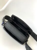 Louis Vuitton M59161 Alpha Wearable Wallet - Image 7