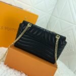 Louis Vuitton NEW WAVE CHAIN BAG M58552 - Image 8