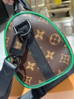 Louis Vuitton Keepall Bandouliere 25 - Image 4