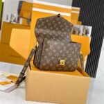 Louis Vuitton M44875 Pochette Métis - Image 10