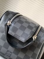Louis Vuitton N40127 DOPP toiletry bag - Image 7