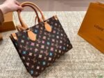 Louis Vuitton Jungle hot mom bag OnTheGo - Image 2
