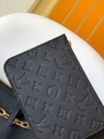 Louis Vuitton Loop Hobo M46725 - Image 7