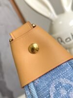 Louis Vuitton M24846 Loop - Image 8