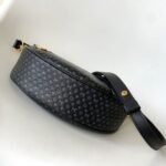 Louis Vuitton Loop M22591 - Image 8