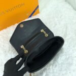 Louis Vuitton NEW WAVE CHAIN BAG M58552 - Image 4
