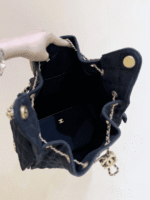 CHANEL 25 Medium Handbag - Image 10