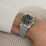 Rolex Sky-Dweller 326934 Stainless Steel Black Dial Jubilee - Image 2